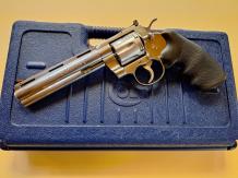 Colt_Python_stainless_6inch