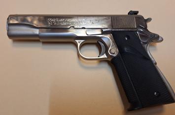 Colt_1911_series70_Government